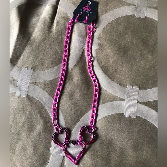 Pink necklace and earrings set beautiful colors - Picture 2 of 6